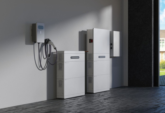 15kW Üç Fazlı Hibrit Inverter Çift MPPT 20kVA EPS Yedekleme 180-650V Pil IP65